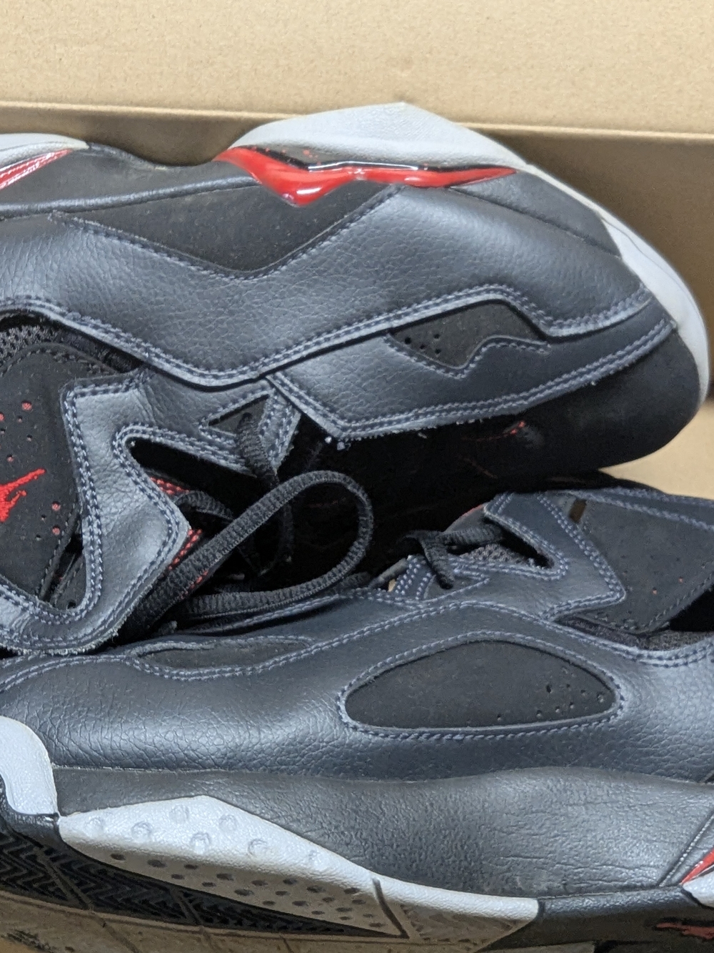 Jordans True Flight Men's Black & Red Athletic Sneakers - Classic Performance